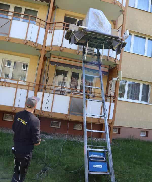 Möbellift für Ihren Firmenumzug in Saarbrücken